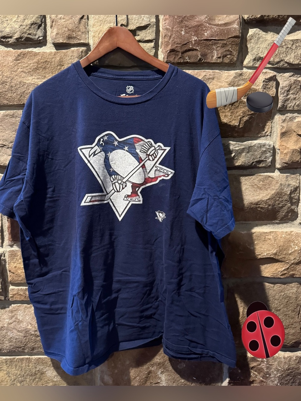 Men’s Navy Blue Graphic Pens Hockey T-Shirt -XXL